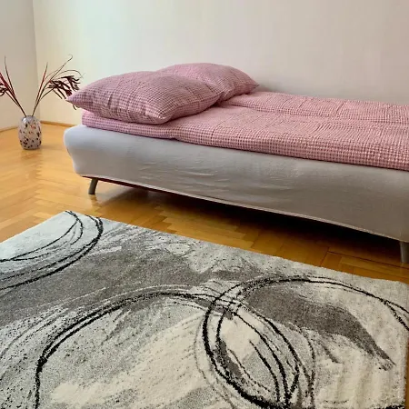 Ilka Apartement Near Puskas & Papp Laszlo Arena Apartment